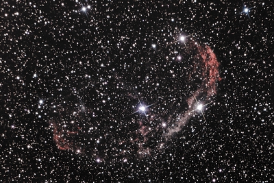 Bild "2020_04_01_NGC6888_Stack_41frames_4100s_LQ.jpg"