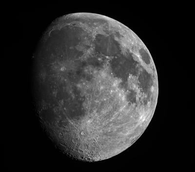 Bild "Moon_20210423_202806_50-560_stack_aus_1000_pics.jpg"